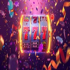 8090slol APP မိုဘိုင်းဖုန်းဖြင့် Myanmar ကစားသမားများ Slots နှင့် Casino ကစားနေသည်